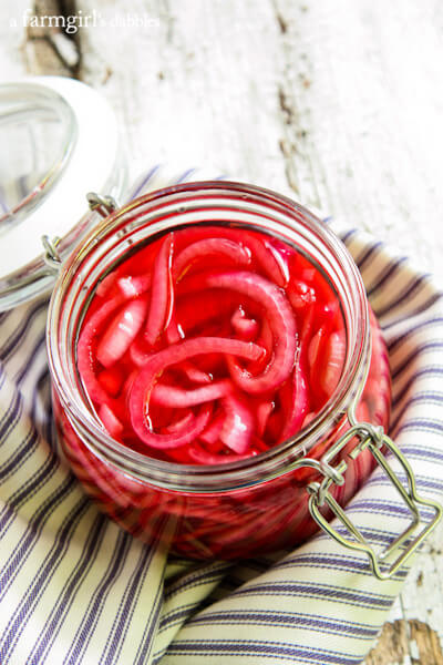 Pickled Red Onions quick and easy
